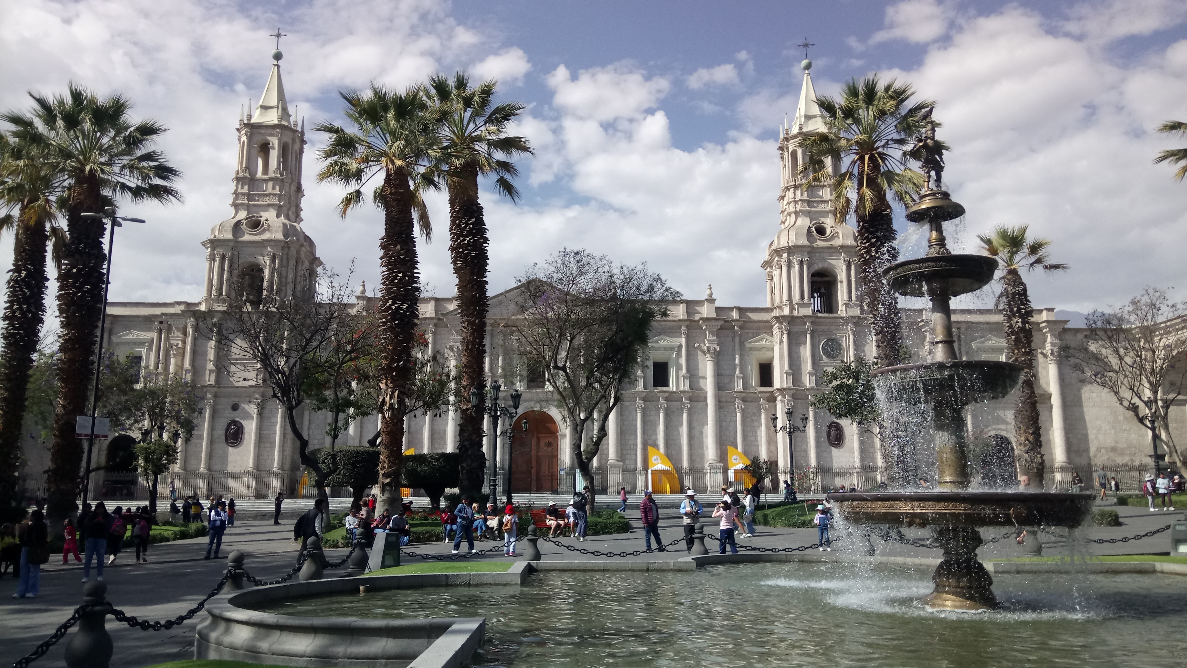 Cathedral de Arequipa by Markus Jost